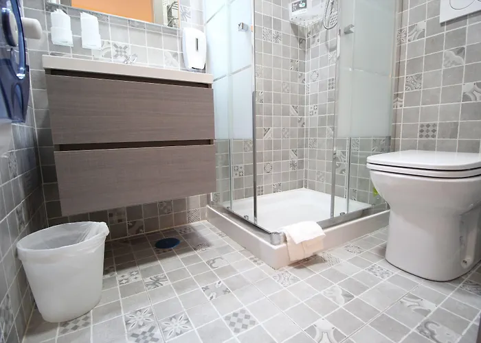 Quest House Lihong 4*