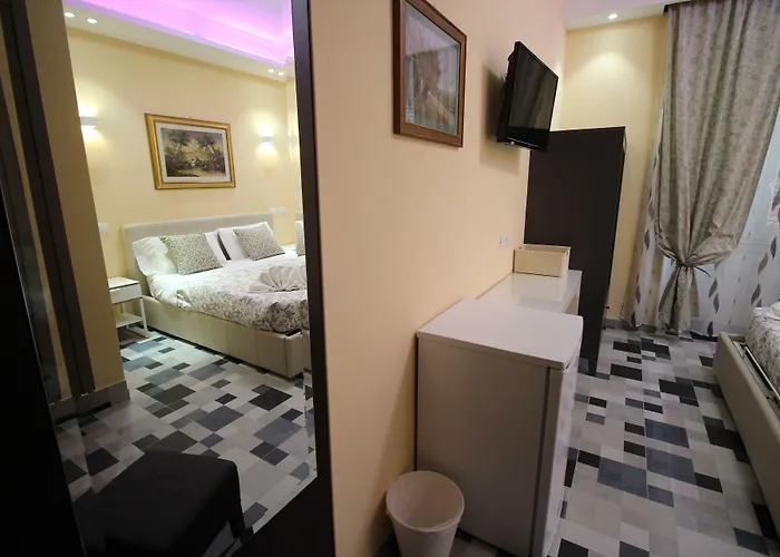 Quest House Lihong 4* Roma