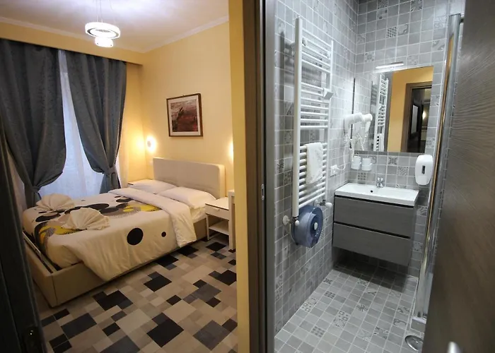 Quest House Lihong 4* Roma