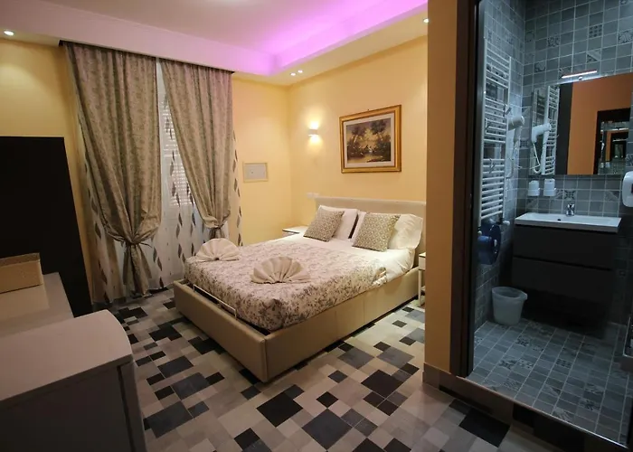 Quest House Lihong Konukevi 4*